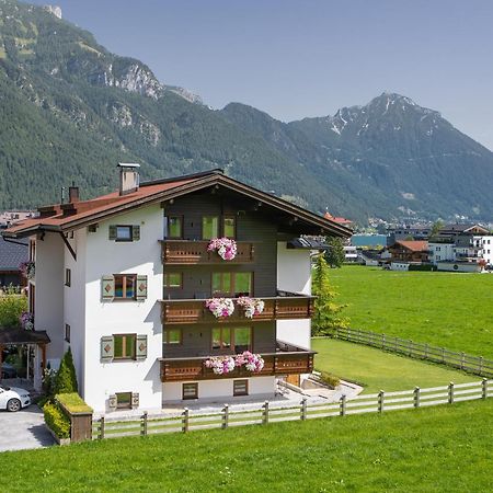 Alpenherz Ferienwohnungen Pertisau Exterior foto