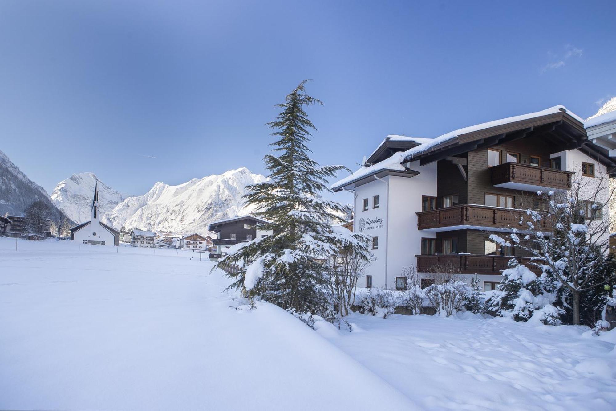 Alpenherz Ferienwohnungen Pertisau Exterior foto